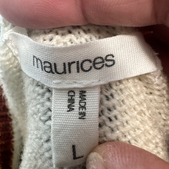 Maurices Star Print Pullover Sweater Beige - Picture 4 of 10